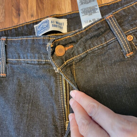 Levi's Signature Bootcut Mid Rise At Waist Straight Leg Blue Jeans - Picture 12 of 13